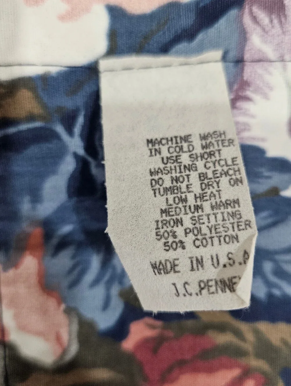 VTG JC Penney Big Pink Floral Roses Window Valances Navy Blue Chintz Pair 70X18